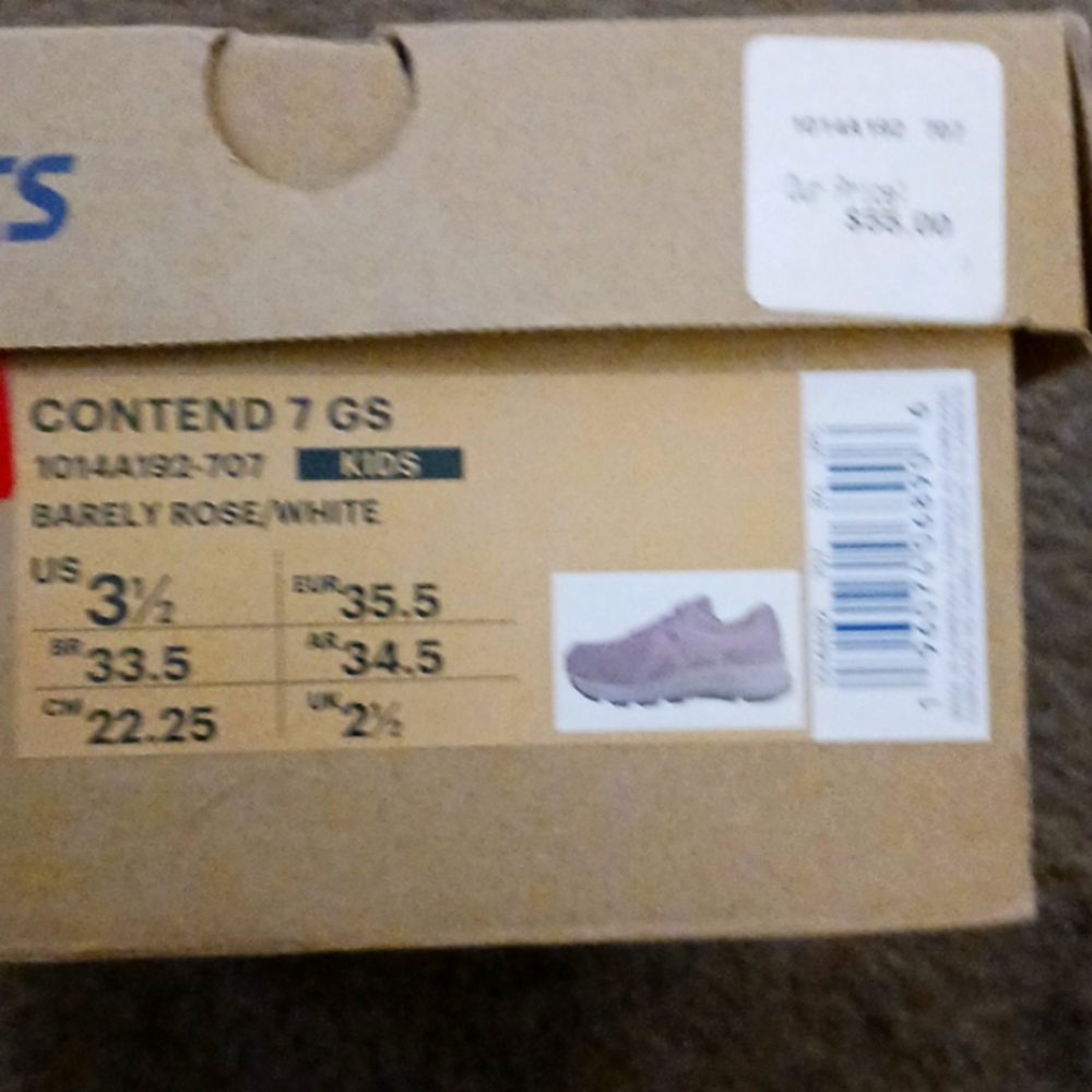 Girls Asics 3.5